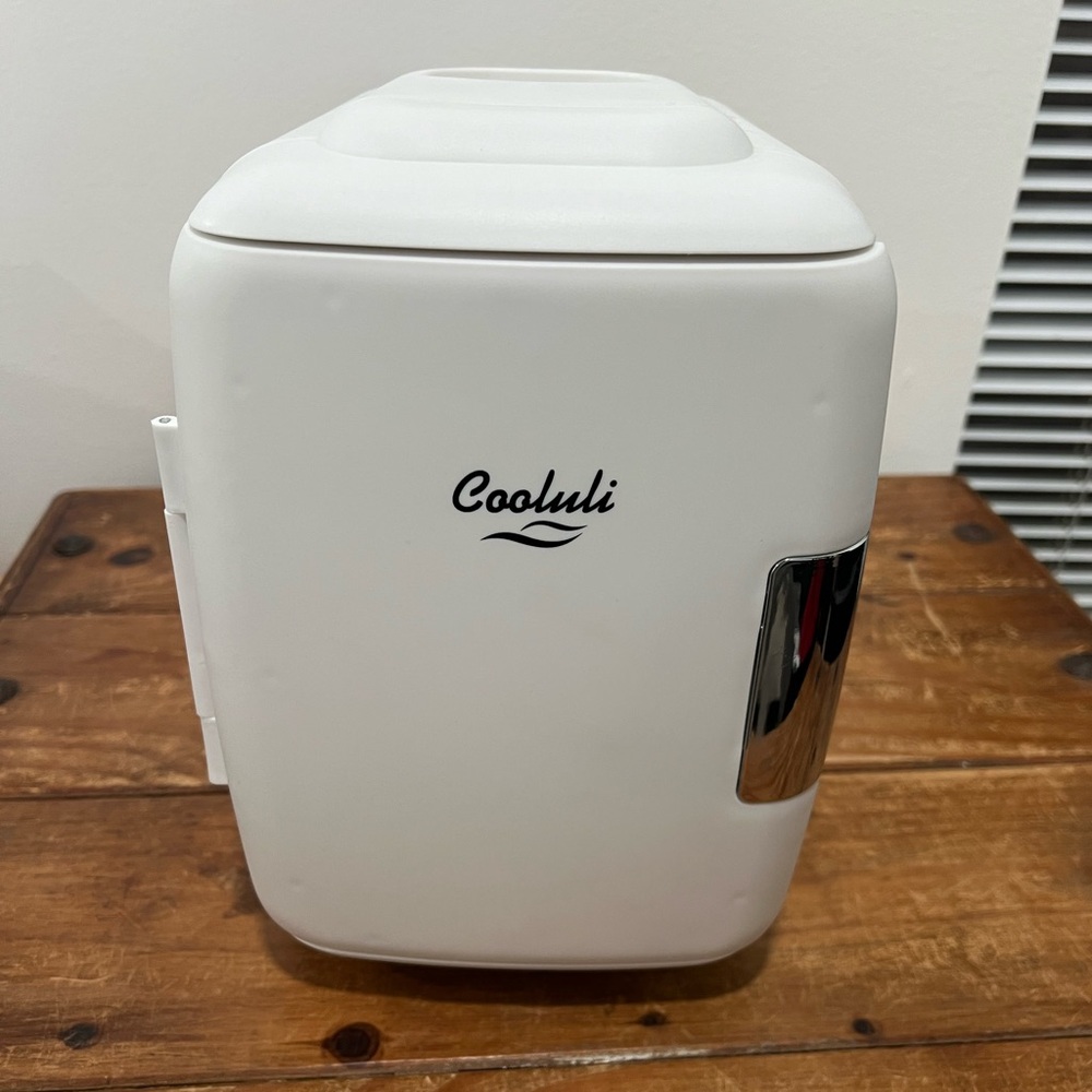 Cooluli 4L Mini Fridge